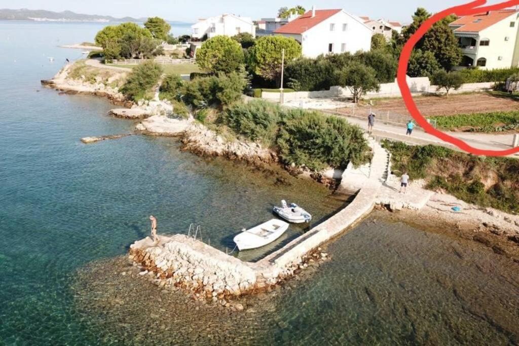 Apartman Adrijan Sukošan Exterior foto