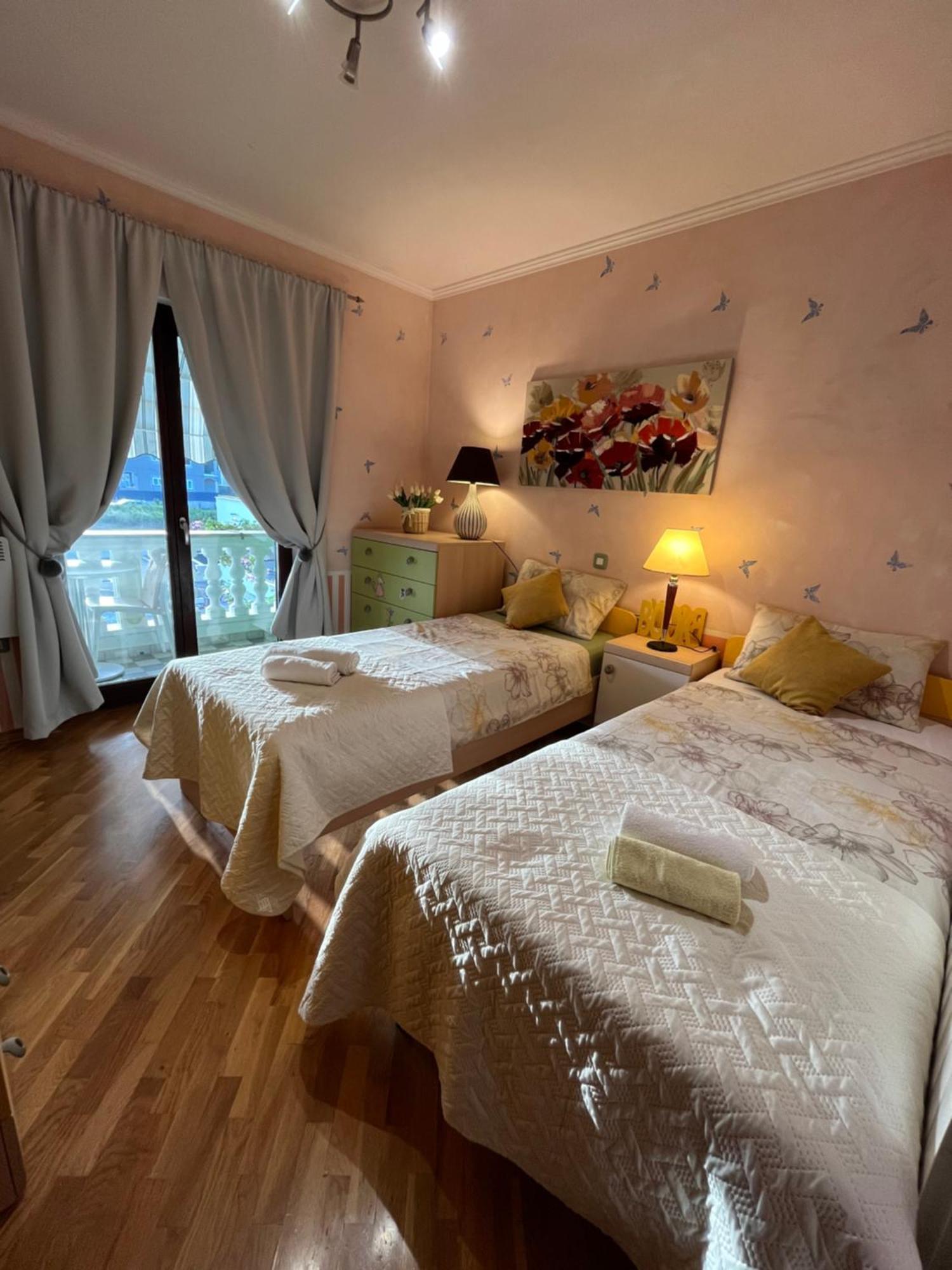 Apartman Adrijan Sukošan Exterior foto